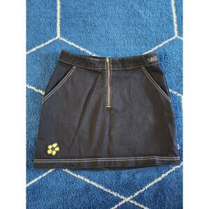 Vans Women's Black Mini Skirt- M